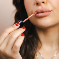 Lipstick - 04